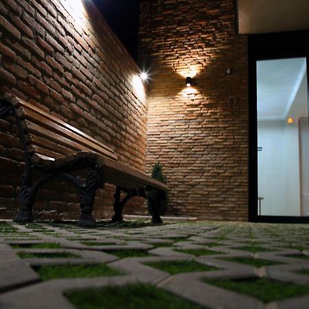 Trinity Hotel Tbilisi Exterior photo